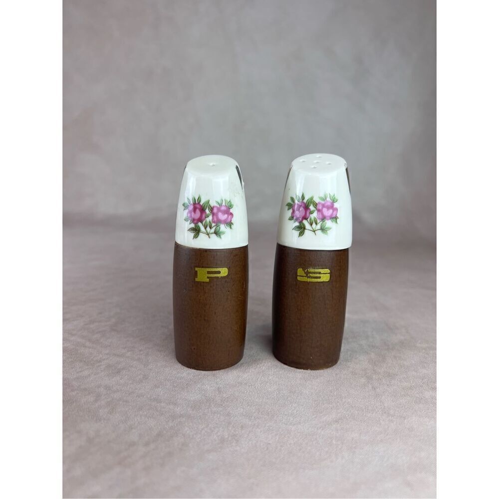 1960s Vintage Wooden Rose Mod MCM Salt and Pepper Shakers